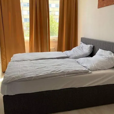 Apartmán Zw. Koln & Dusseldorf Bis 7 Messegaste / Monteure *