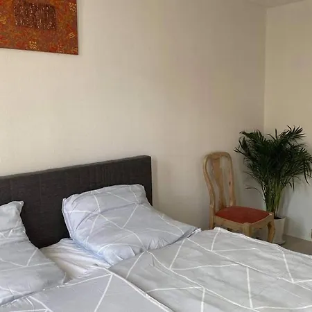 Apartmán Zw. Koln & Dusseldorf Bis 7 Messegaste / Monteure